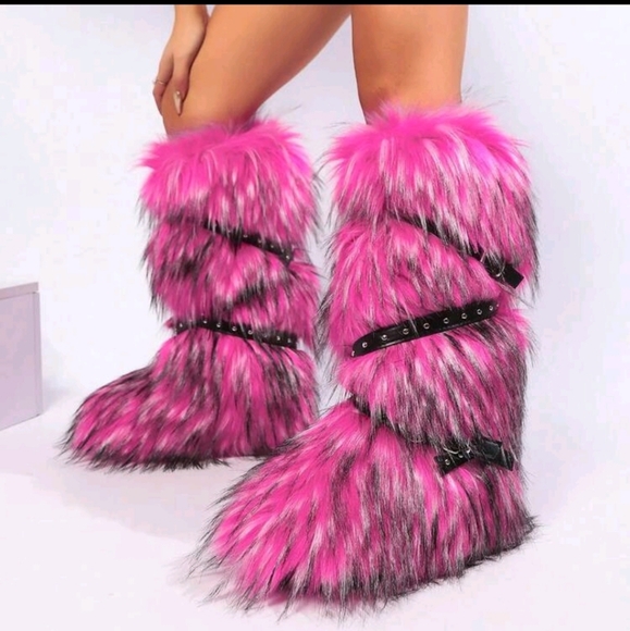 NEW WOMENS FAUX FUR BOOTS WITH COMFY WARM PLUSH FUZZY OUTDOOR BOOTS - Picture 3 of 6